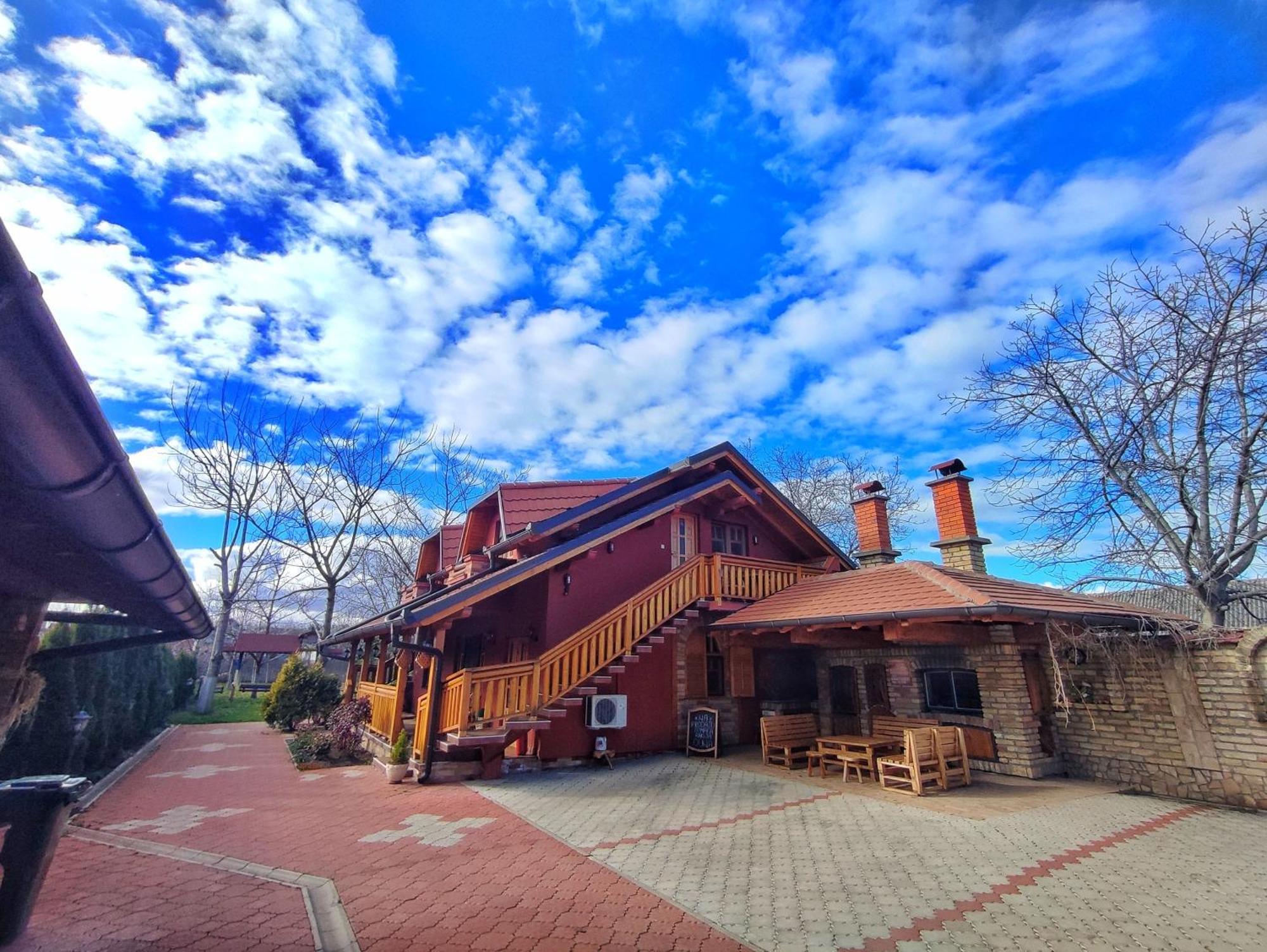 Eko Apartmani Backi Petrovac Luaran gambar