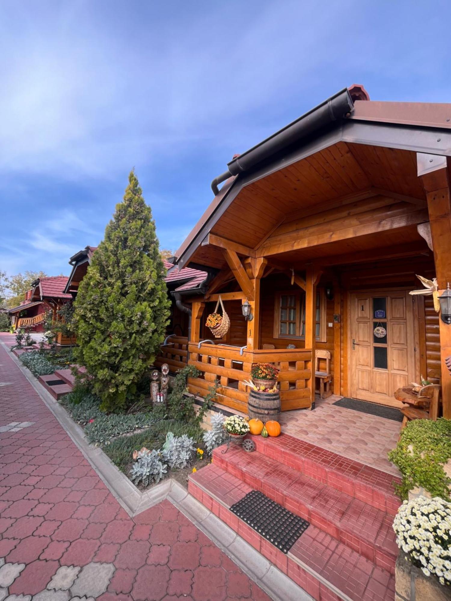 Eko Apartmani Backi Petrovac Luaran gambar